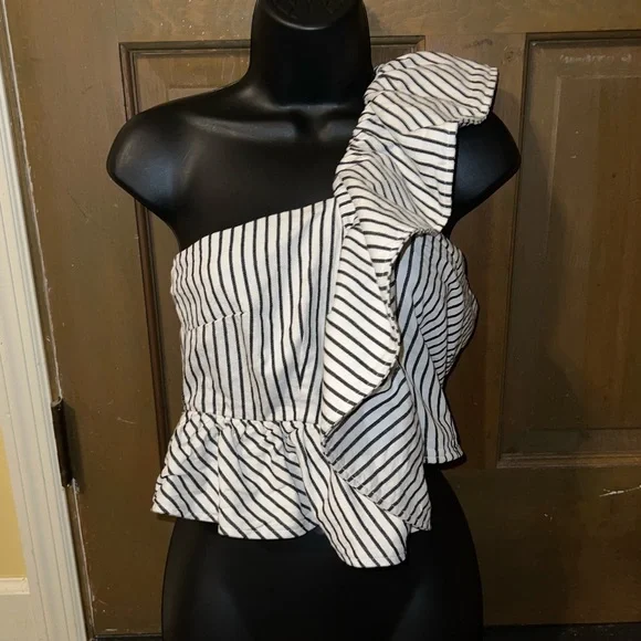 NWT Future Collective Black White Striped One-Shoulder Ruffle Top Size S - Picture 2 of 12